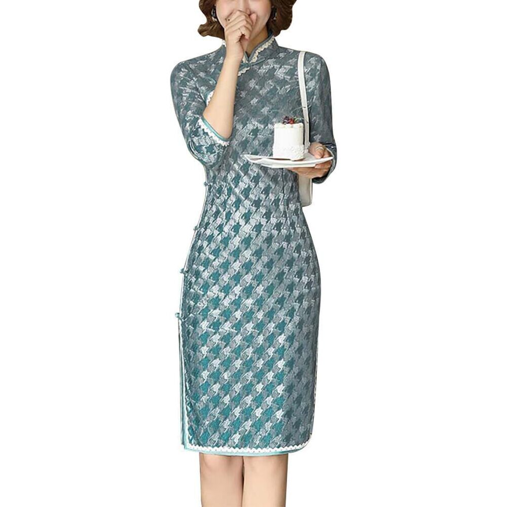 6052 Vintage Tradtional Cheongsam Costume Crane Embroidery Lace Side Slit
